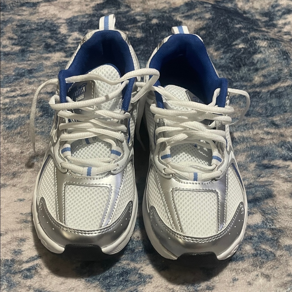 Avia Kids White and Blue Sneakers